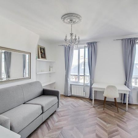 Le Milady- Versailles Bagian luar foto